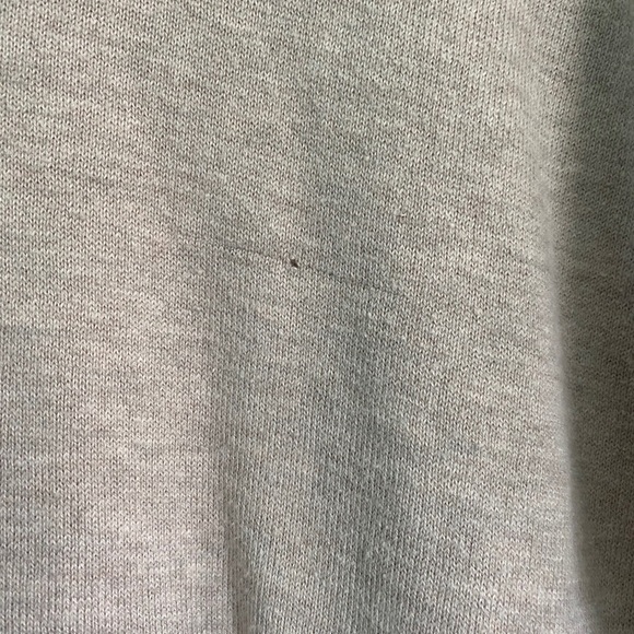 Sweater - Picture 4 of 4